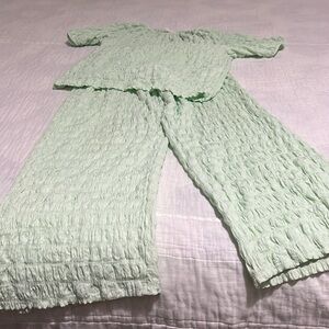 Mint Zara two piece fun set